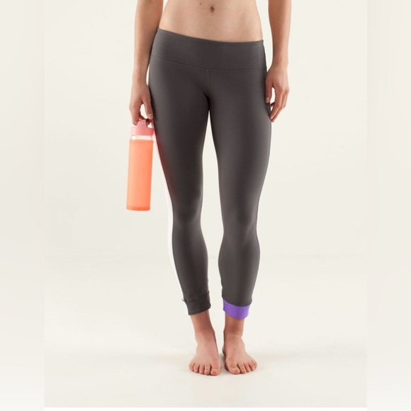 Lululemon Amped Crop Cuffed Leggings in Soot/White/Power Purple - 6 - Picture 2 of 7